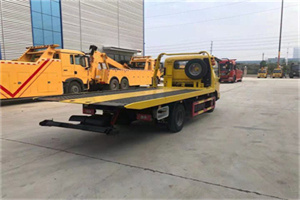 凤台非事故拖车