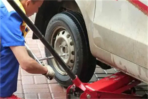 凤台附近拖车24小时服务热线电话