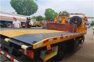 凤台附近拖车电话号码服务